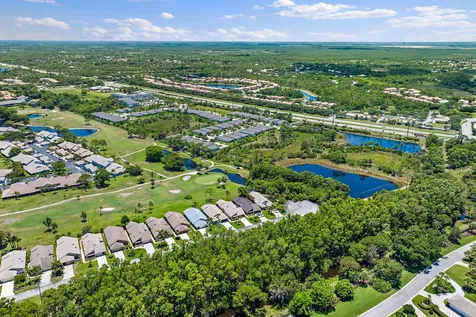 5882 SE Franklin Place Hobe Sound FL 33455