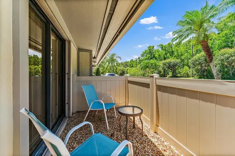 5882 SE Franklin Place Hobe Sound FL 33455