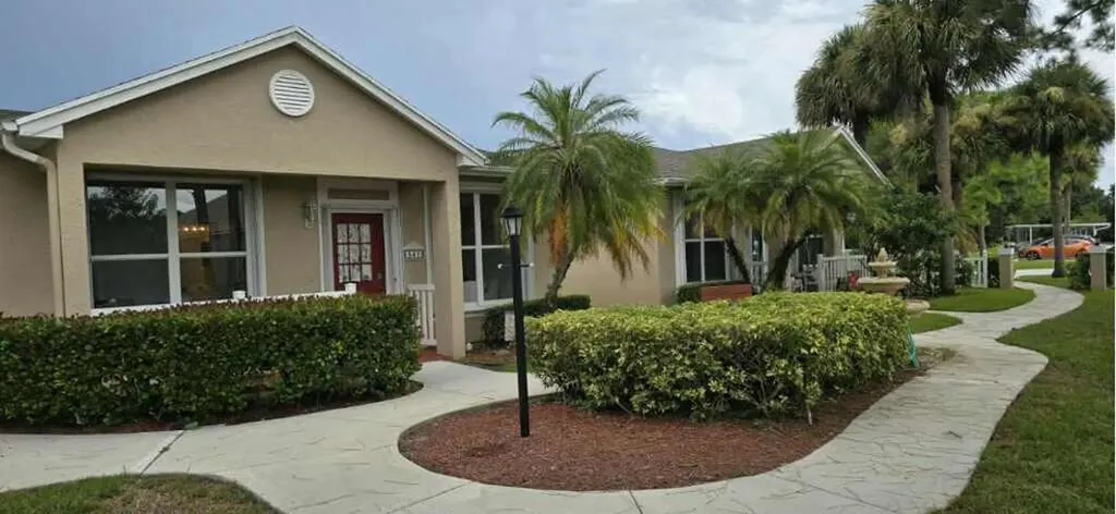 541 NW San Remo Circle Port St Lucie FL 34986