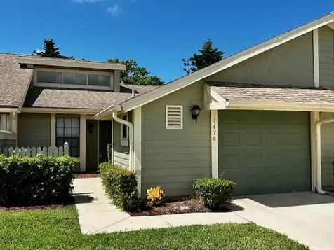 1476 SE Colchester Circle Port St Lucie FL 34952