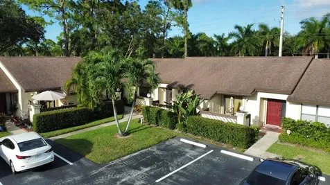215 Thorn Apple Court Royal Palm Beach FL 33411