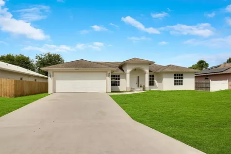 1942 SW Hampshire Lane Port St Lucie FL 34953