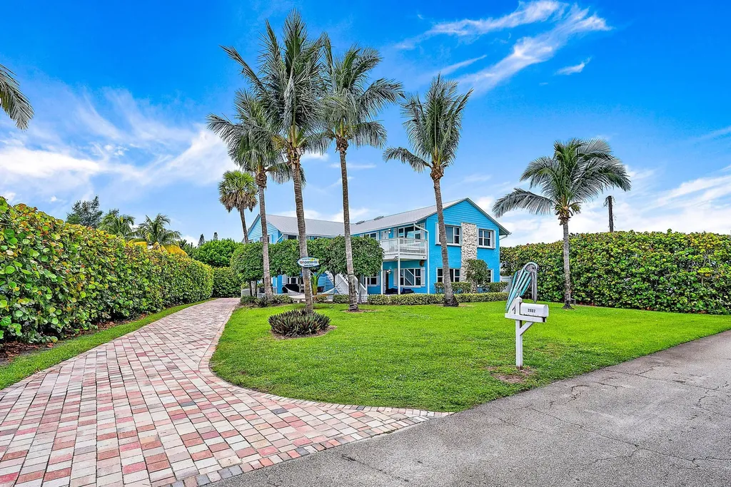 2507 N Ocean Drive Hutchinson Island FL 34949