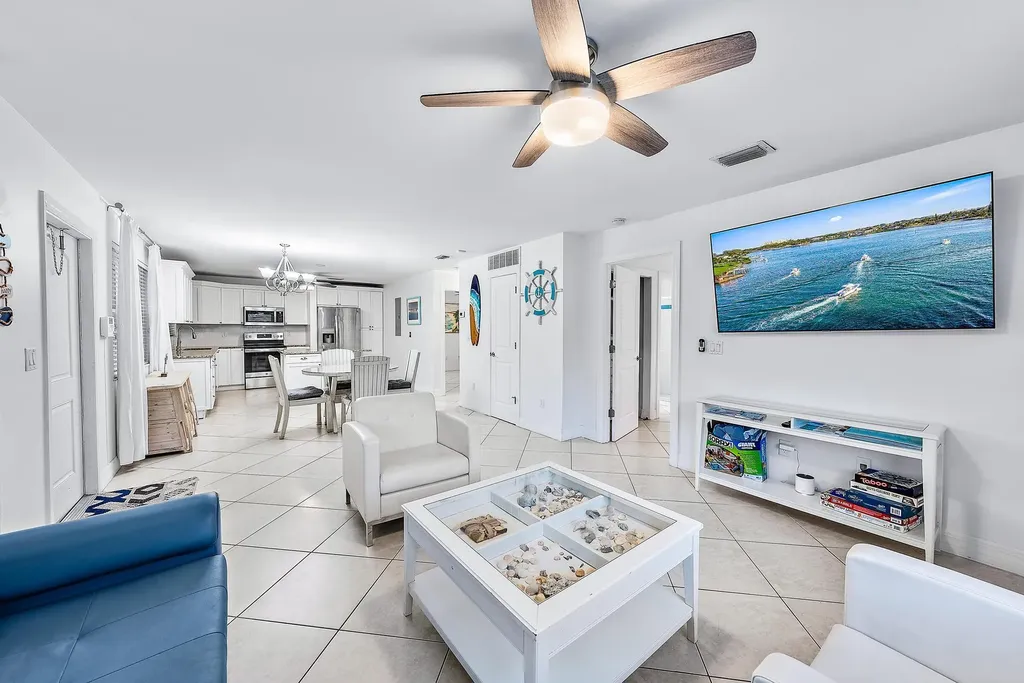 2507 N Ocean Drive Hutchinson Island FL 34949