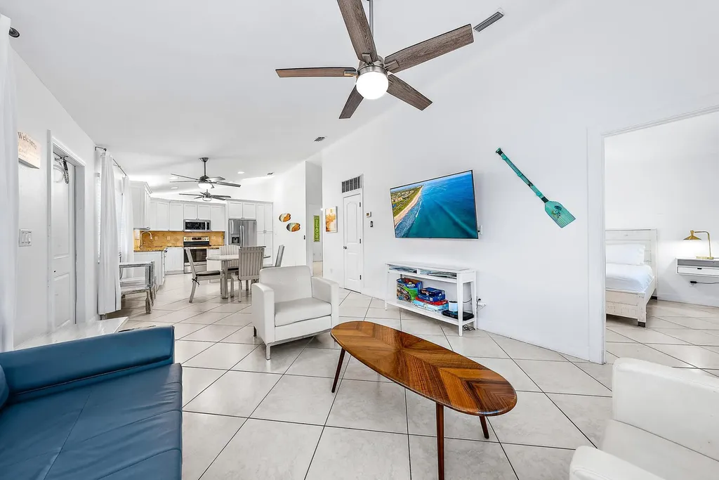 2507 N Ocean Drive Hutchinson Island FL 34949