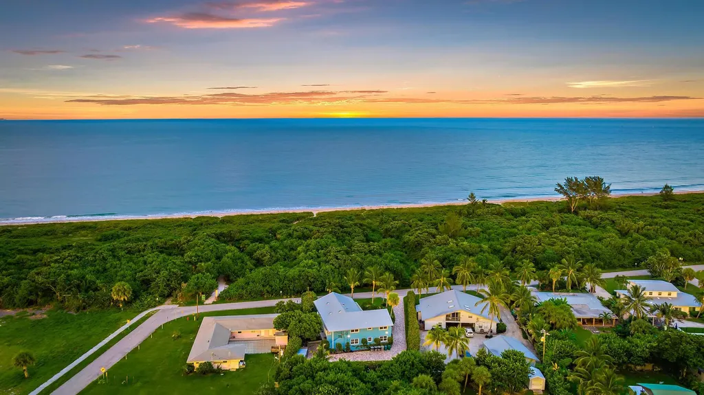 2507 N Ocean Drive Hutchinson Island FL 34949