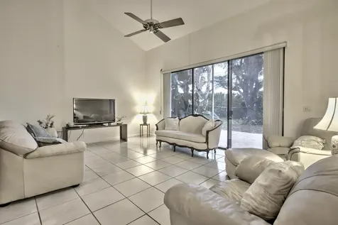 526 Deer Creek Wildwood Lane Deerfield Beach FL 33442