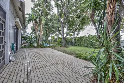 526 Deer Creek Wildwood Lane Deerfield Beach FL 33442