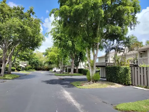 526 Deer Creek Wildwood Lane Deerfield Beach FL 33442
