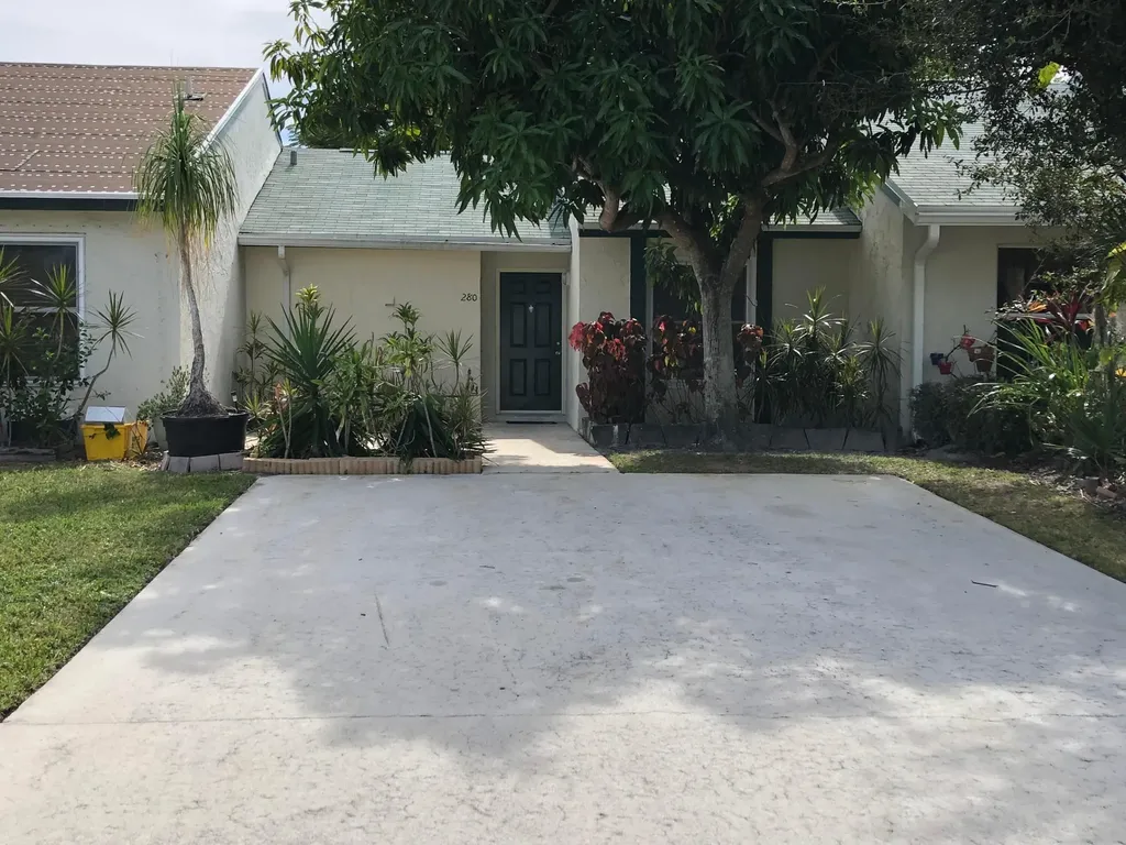 280 Palmetto Court Jupiter FL 33458