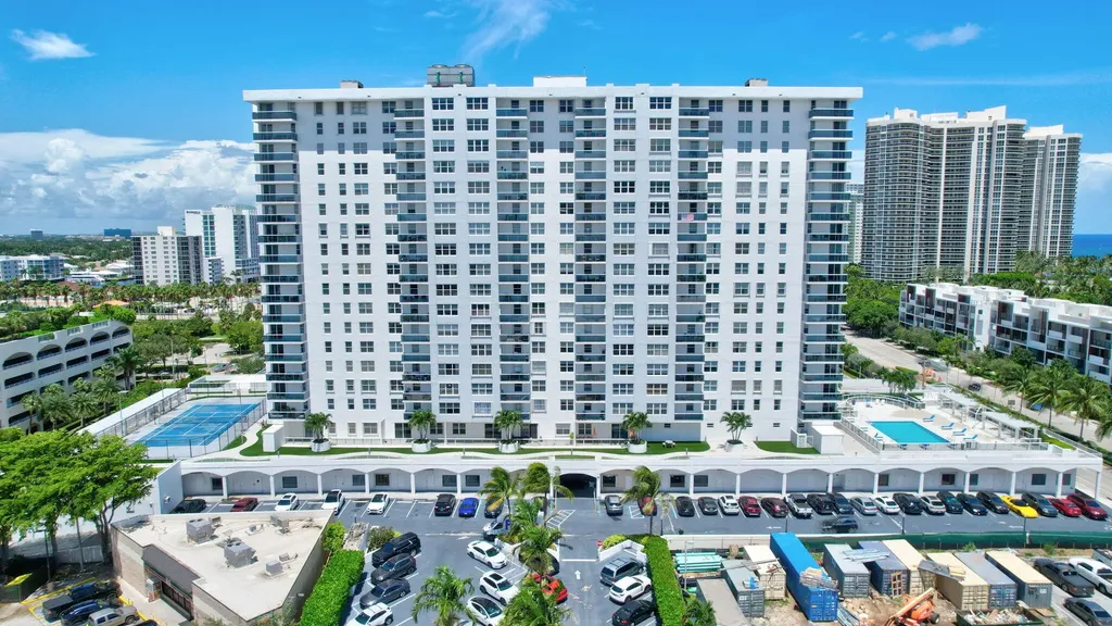 3015 N Ocean Boulevard Fort Lauderdale FL 33308