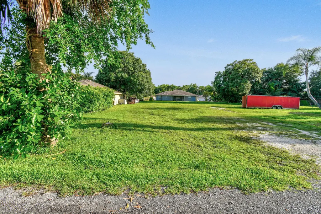 6919 Palm Garden Street Jupiter FL 33458