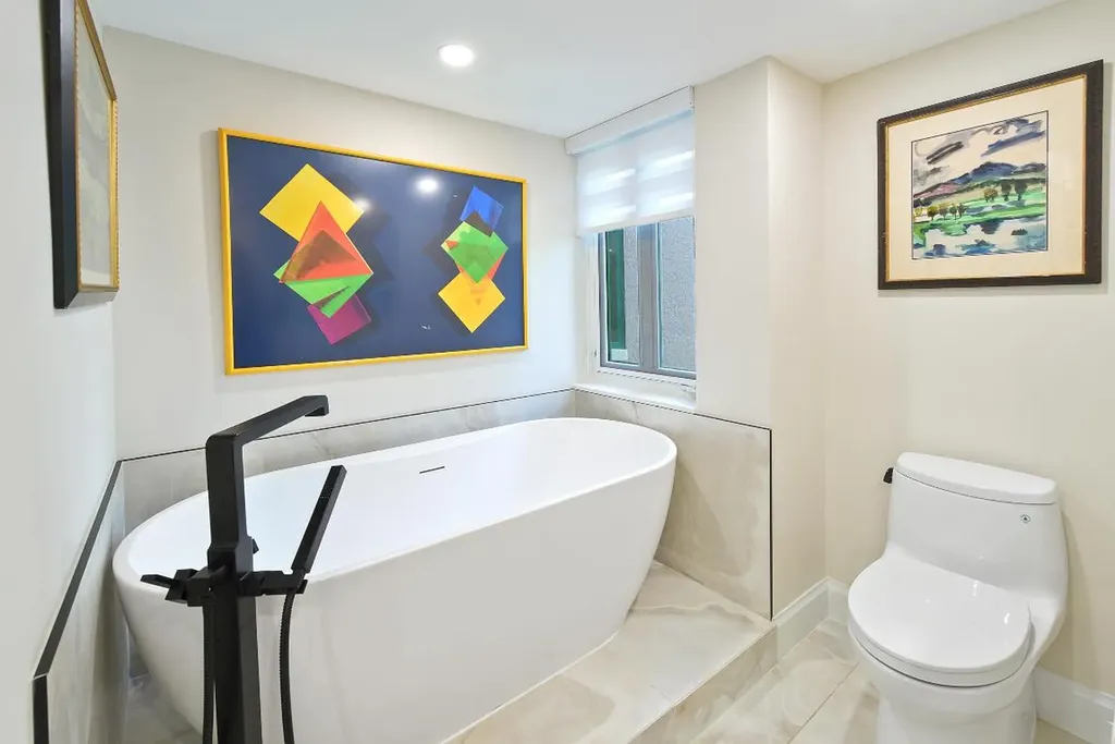 100 SE 5th Avenue Boca Raton FL 33432