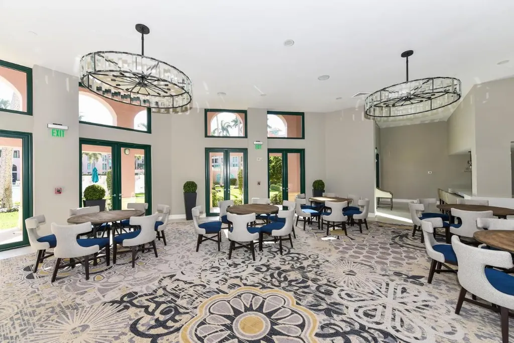 100 SE 5th Avenue Boca Raton FL 33432