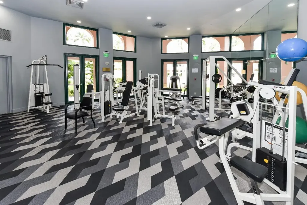100 SE 5th Avenue Boca Raton FL 33432