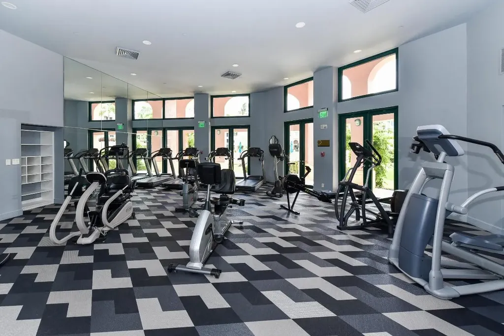 100 SE 5th Avenue Boca Raton FL 33432