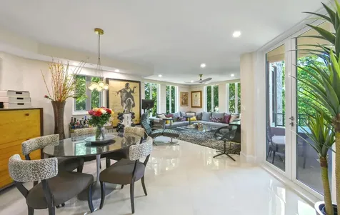 100 SE 5th Avenue Boca Raton FL 33432