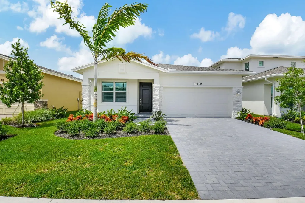 13429 Purple Mountain Pass Delray Beach FL 33484