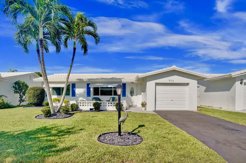 903 SW 18th Street Boynton Beach FL 33426