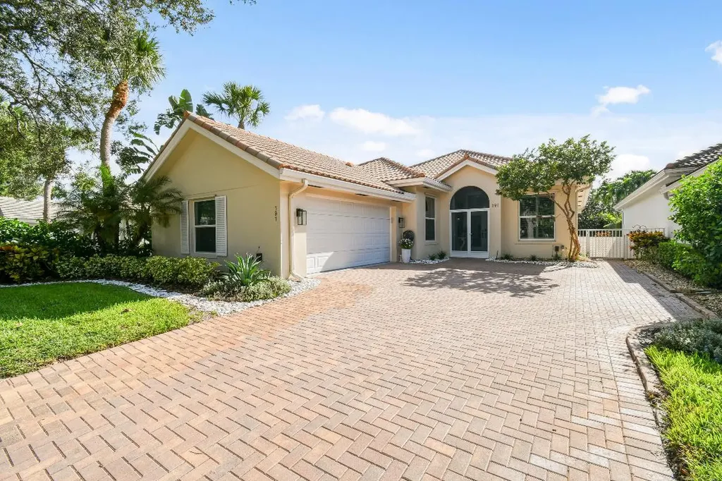 191 Hampton Circle Jupiter FL 33458