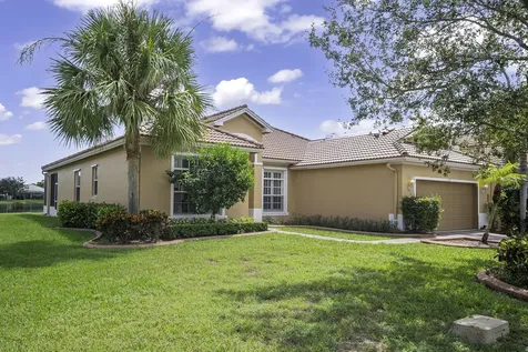 415 NW Sheffield Circle Port St Lucie FL 34983