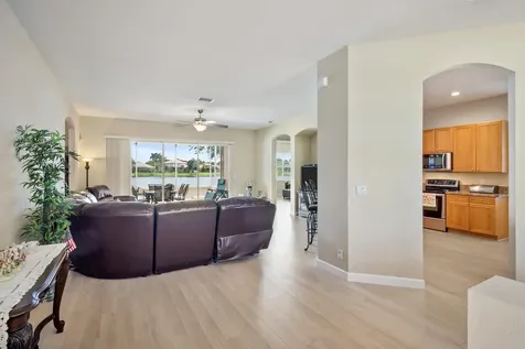 415 NW Sheffield Circle Port St Lucie FL 34983