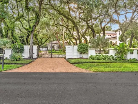 10001 Fairchild Way Coral Gables FL 33156