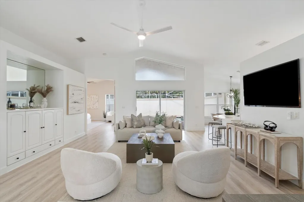 12248 SE Plandome Drive Hobe Sound FL 33455