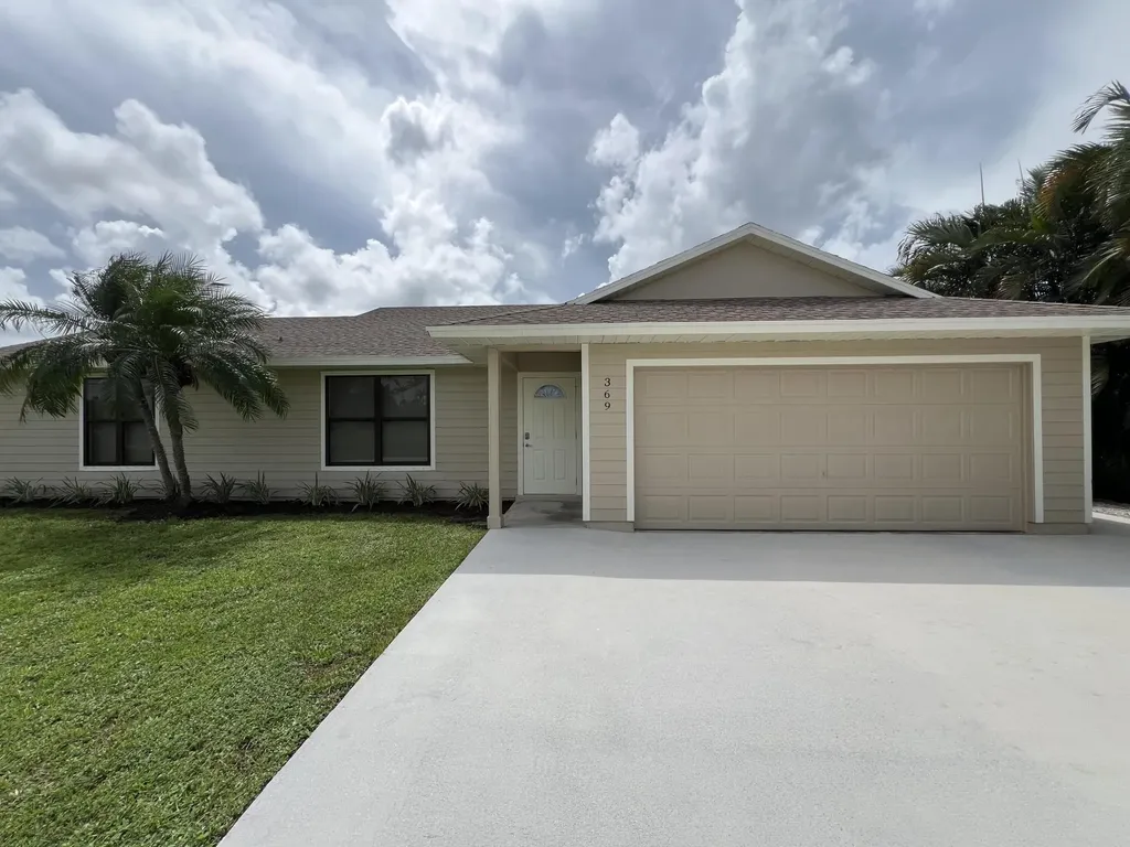 369 SW Ridgecrest Drive Port St Lucie FL 34953