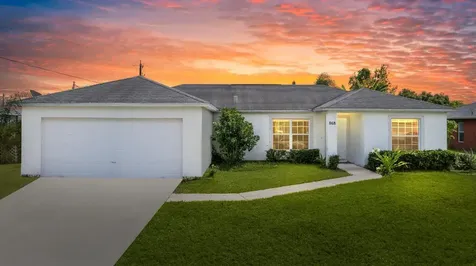 868 SW Trouville Avenue Port St Lucie FL 34953