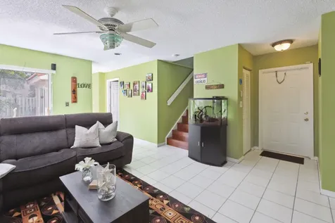 6101 NW 43rd Avenue Coconut Creek FL 33073