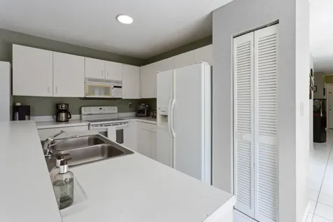 6101 NW 43rd Avenue Coconut Creek FL 33073