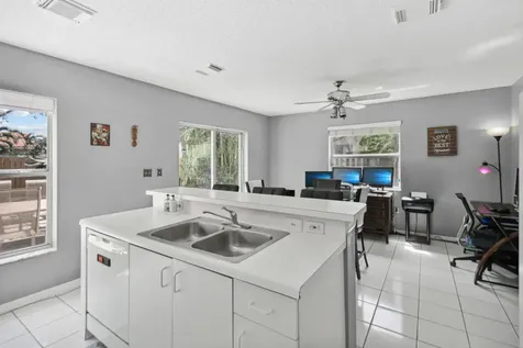 6101 NW 43rd Avenue Coconut Creek FL 33073