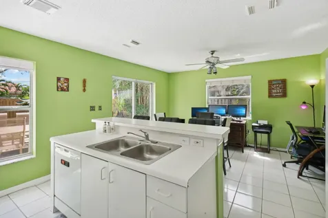 6101 NW 43rd Avenue Coconut Creek FL 33073