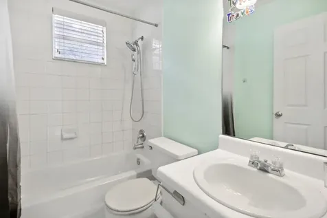 6101 NW 43rd Avenue Coconut Creek FL 33073