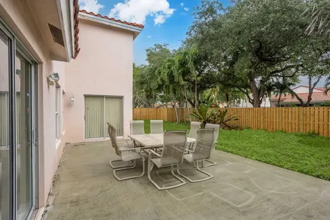 6101 NW 43rd Avenue Coconut Creek FL 33073