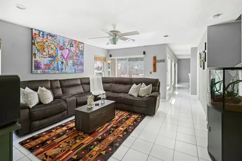 6101 NW 43rd Avenue Coconut Creek FL 33073