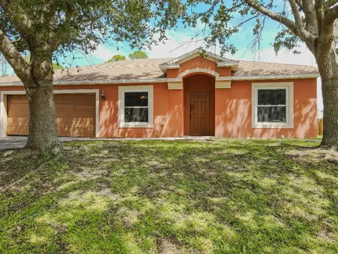 531 NW Goldcoast Avenue Port St Lucie FL 34983