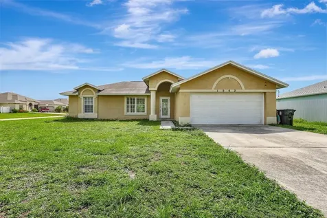 1992 SW Saga Street Port St Lucie FL 34987