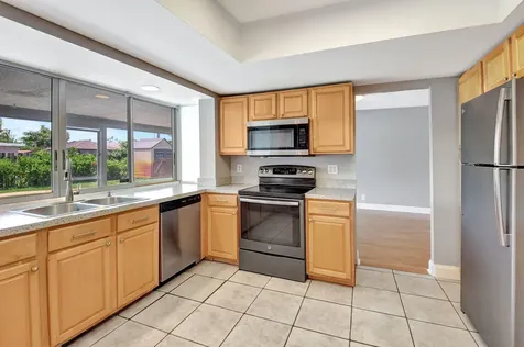 1185 SW 28th Avenue Boynton Beach FL 33426