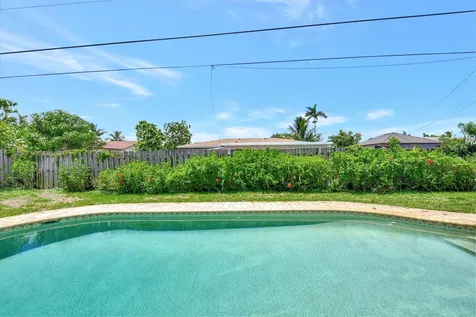 1185 SW 28th Avenue Boynton Beach FL 33426
