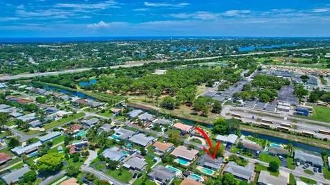1185 SW 28th Avenue Boynton Beach FL 33426