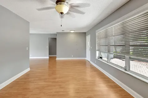 1185 SW 28th Avenue Boynton Beach FL 33426