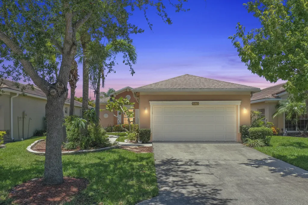 9954 SW Eastbrook Circle Port St Lucie FL 34987