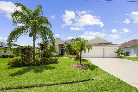 6160 NW Hacienda Lane Port St Lucie FL 34986