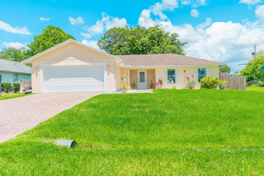 2841 SW Vittorio Street Port St Lucie FL 34953