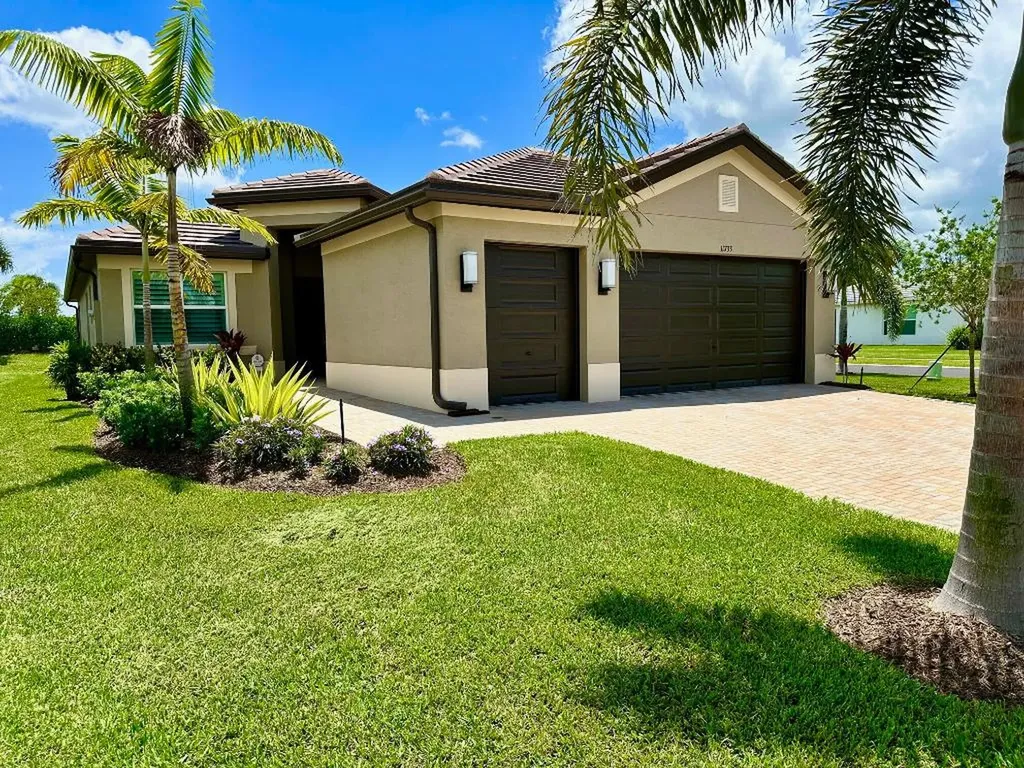 11733 SW Coral Cove Parkway Port St Lucie FL 34987
