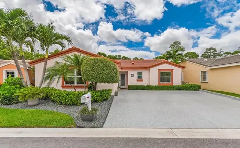 160 Caribe Court Greenacres FL 33413