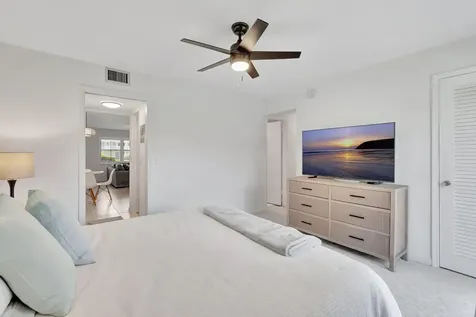 740 Horizons W Boynton Beach FL 33435