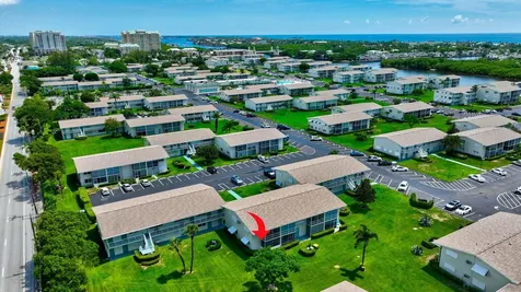 740 Horizons W Boynton Beach FL 33435